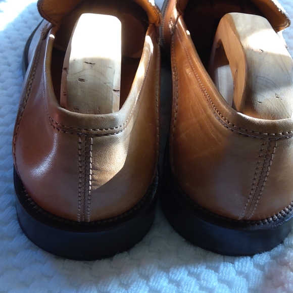 L Panelli Slip on Tan Leather Loafers - Picture 11 of 16